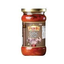 מטבל שום וג'ינג'ר/garlic pickle