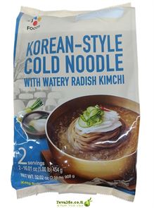 מרק אטריות קוראני קר עם מי קימצ'י צנון Cold noodle soup with radish water kimchi tevame